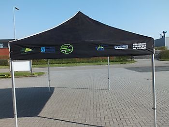 Geborduurde partytent Reclame en Borduurstudio An Zuidbroek